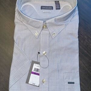 Van Heusen Shortsleeved Men’s Classic Fit Button Down Shirt XXL-New With Tags!